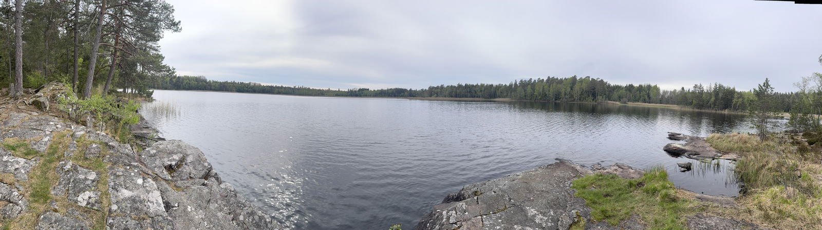 Stora bjursjöns klippbadplats