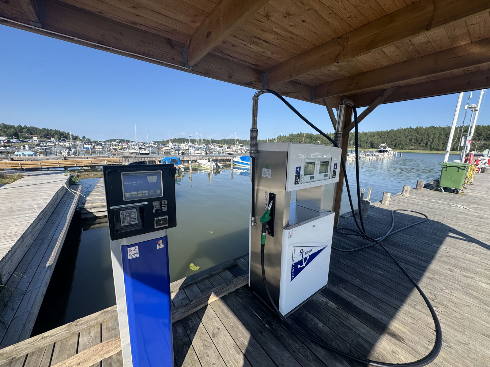 Sjömack på Hörvikens marina