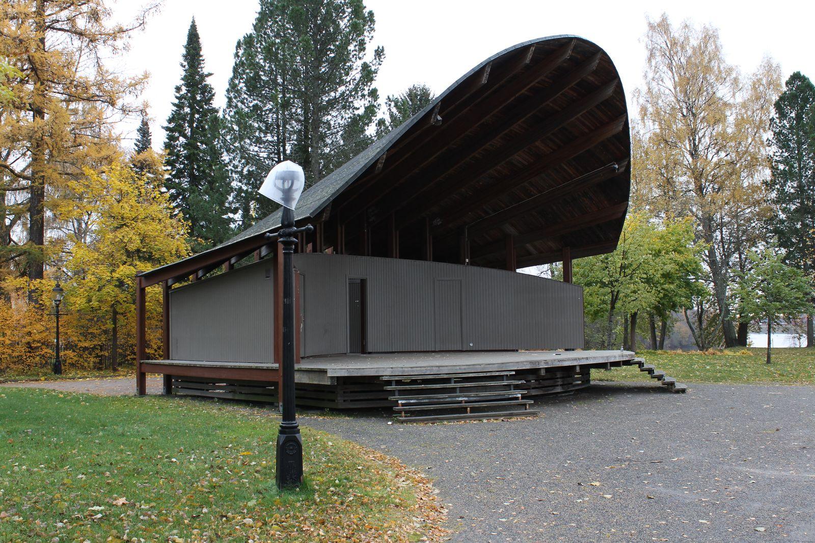 Klubb Skum - stand-up i Sommarparken