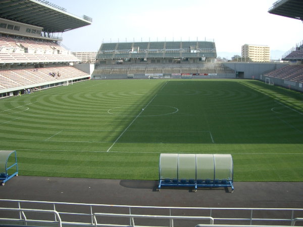 Bild av Ekimae Real Estate Stadium