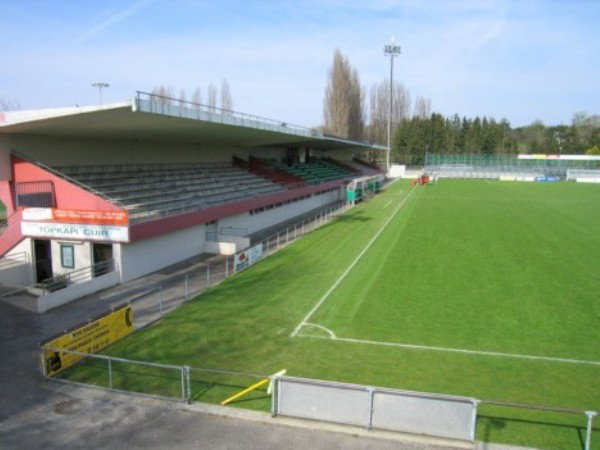 Bild av Stade des Trois-Chênes