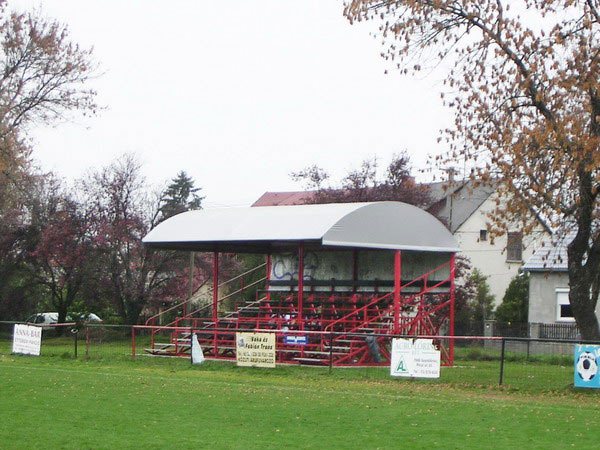 Bild av Szentlőrinci Sportpálya