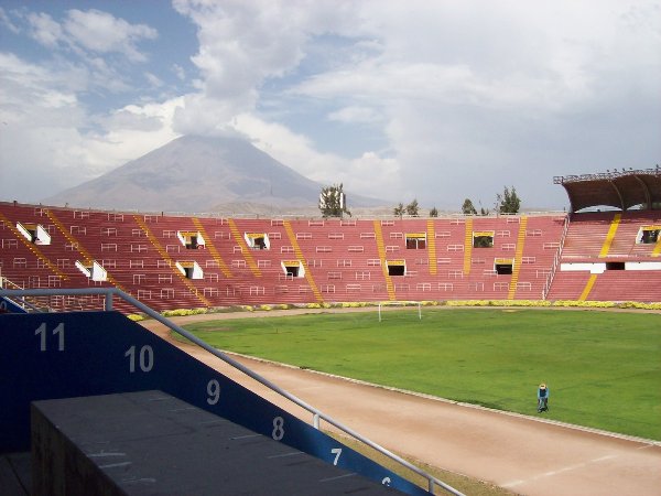 Bild av Estadio de la Universidad Nacional San Agustín