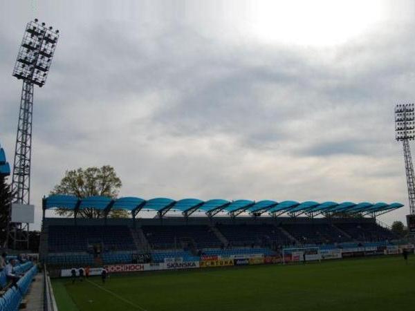 Bild av Fotbalový stadion Střelecký ostrov